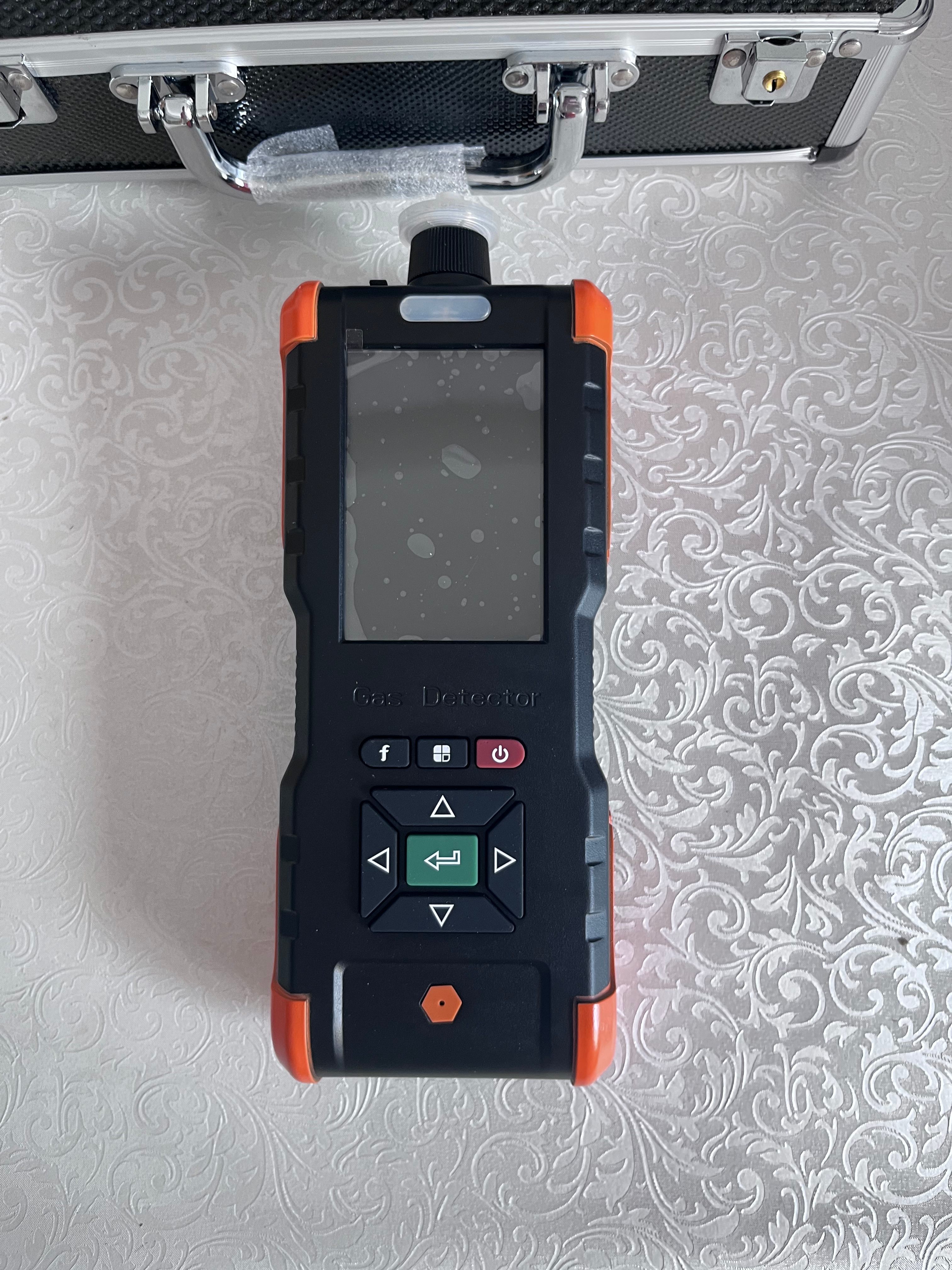 XY-2000F手持泵吸式復合氣體檢測儀：精準守護，便捷賦能多行業(yè)安全