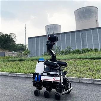 OSEN规模化养殖牛舍消杀巡检与推料机器人