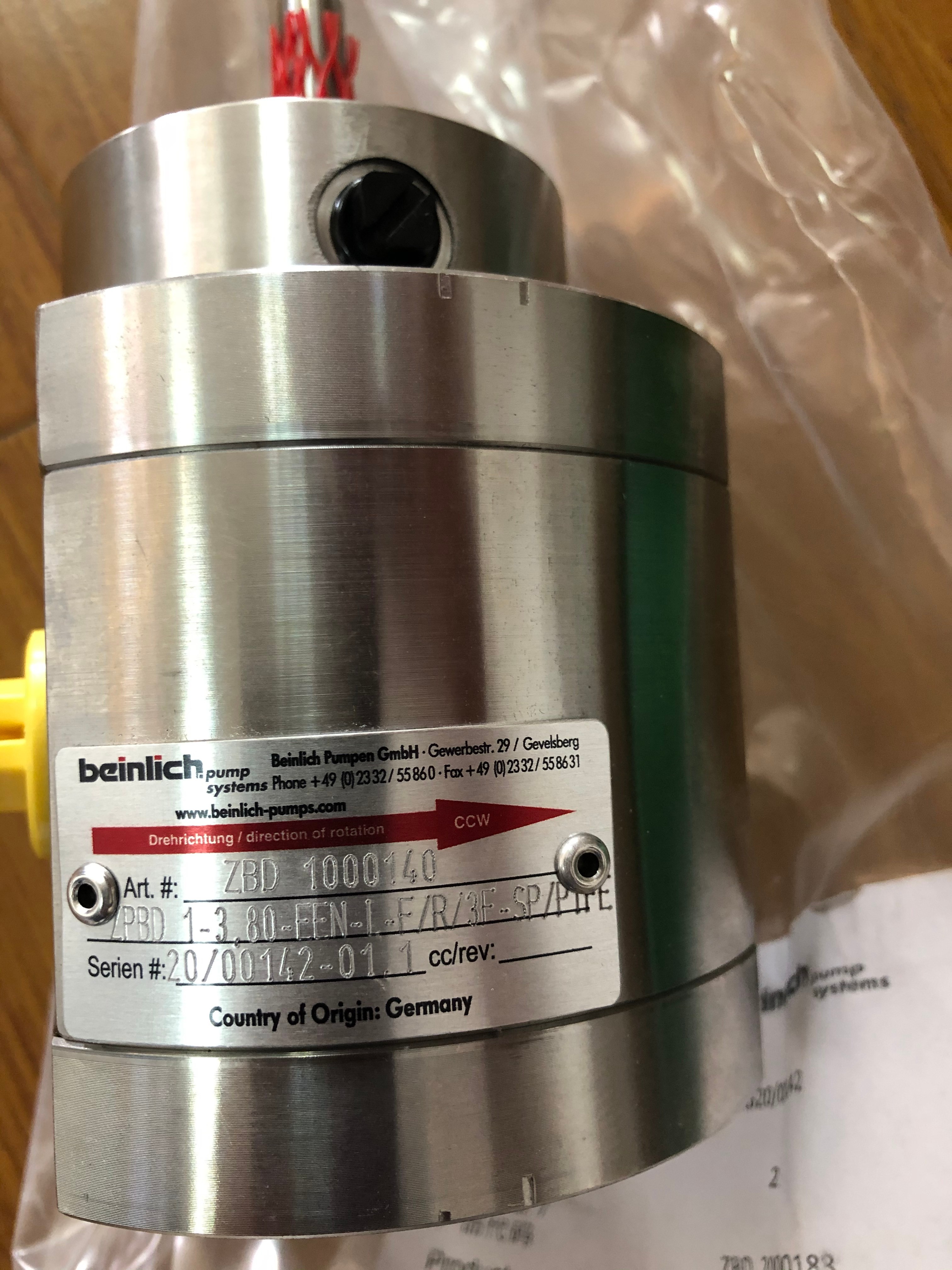 德國(guó)Beinlich不銹鋼泵ZPBD 1-3,80.jpg 德國(guó)Beinlich不銹鋼泵ZPBD 1-3,80.jpg