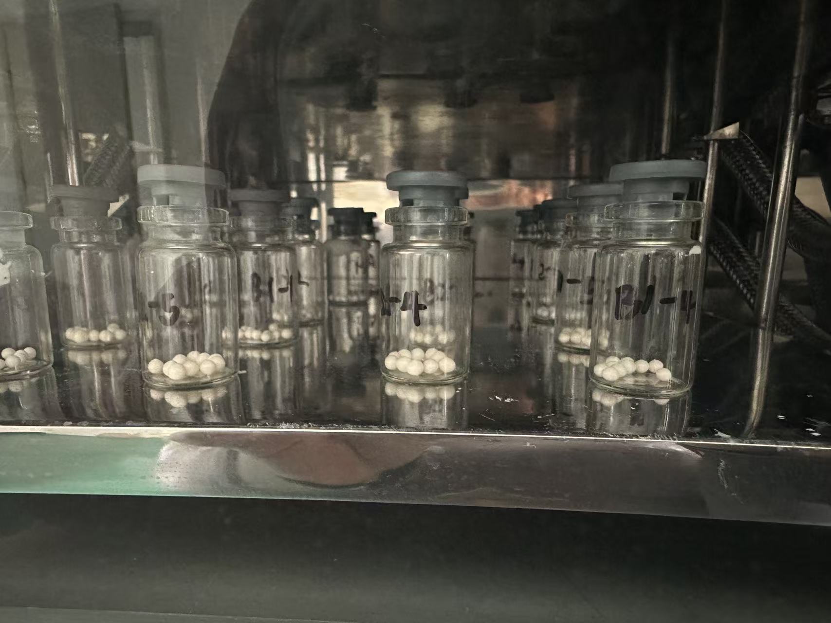 冻干球.jpg 冻干球剂型的发展与应用的优势